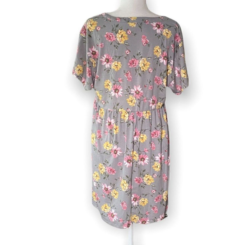Kingston Grey Floral Mini Dress Short Sleeve SZ L NWT - Picture 3 of 15